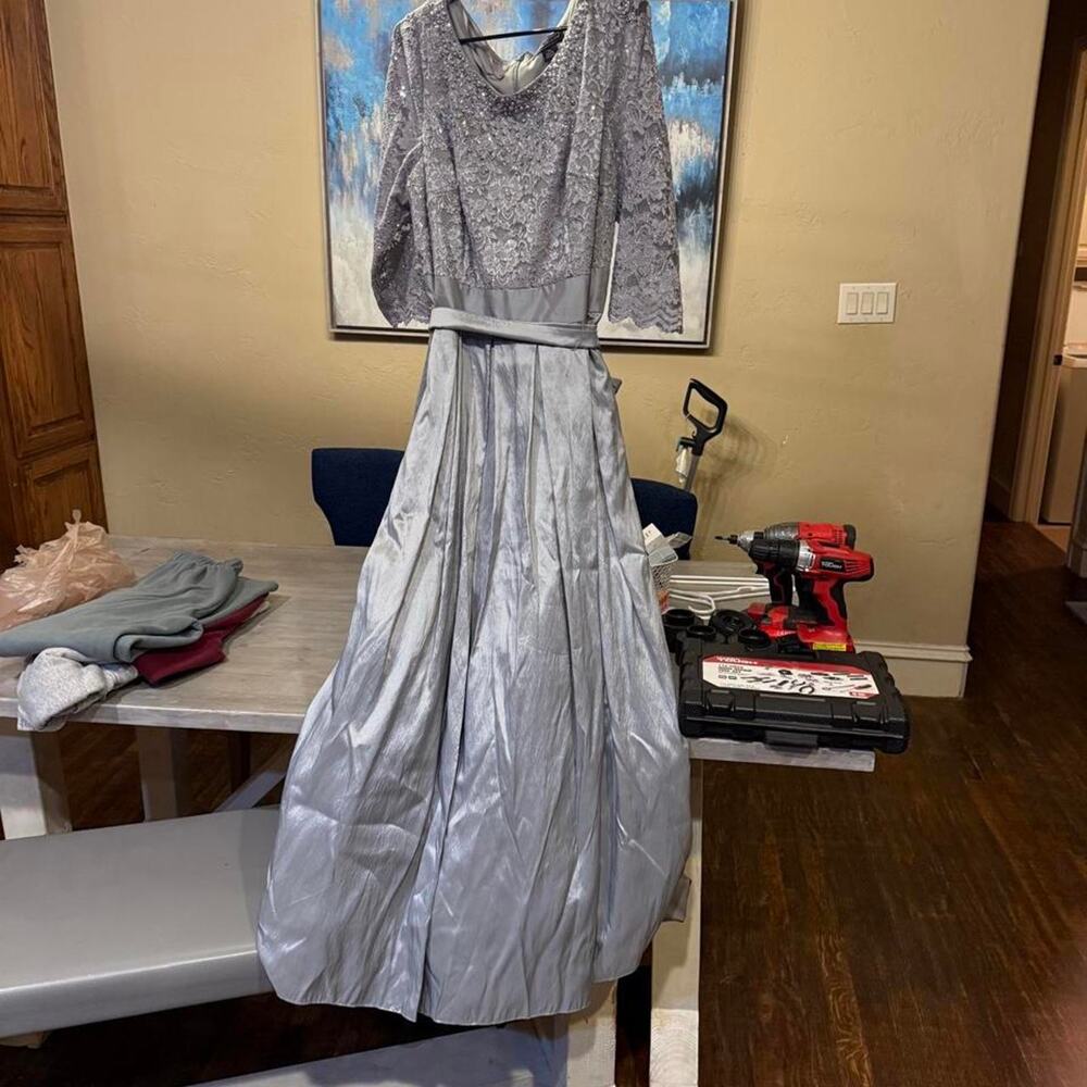 Jessica howard silver sequin dress